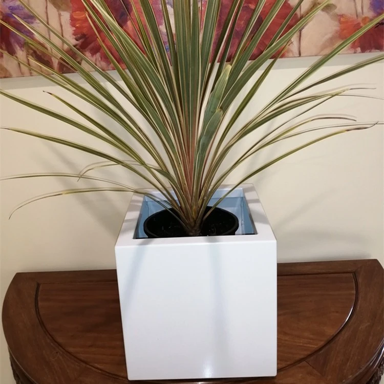 Aluminium Decorative Plant Pot